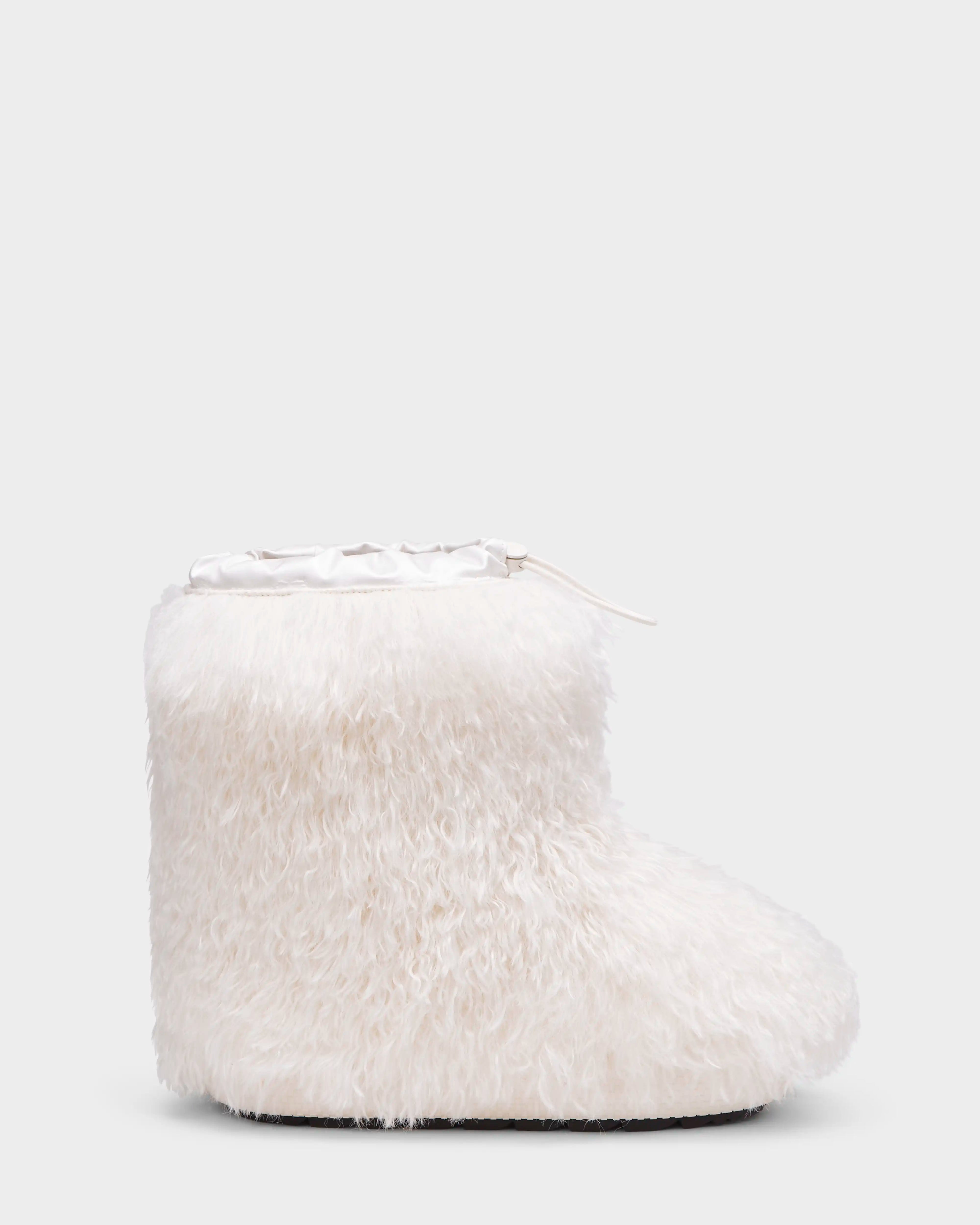 Unleash Your Trend Driven Style ROSSY - 8224518 Iceland